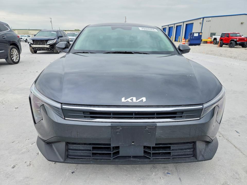 2025 KIA K4 LXS — Фото 5 из 12