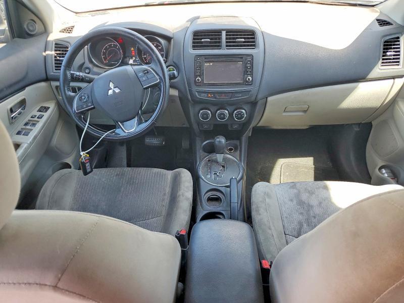 2016 MITSUBISHI OUTLANDER SPORT ES — Фото 8 из 13