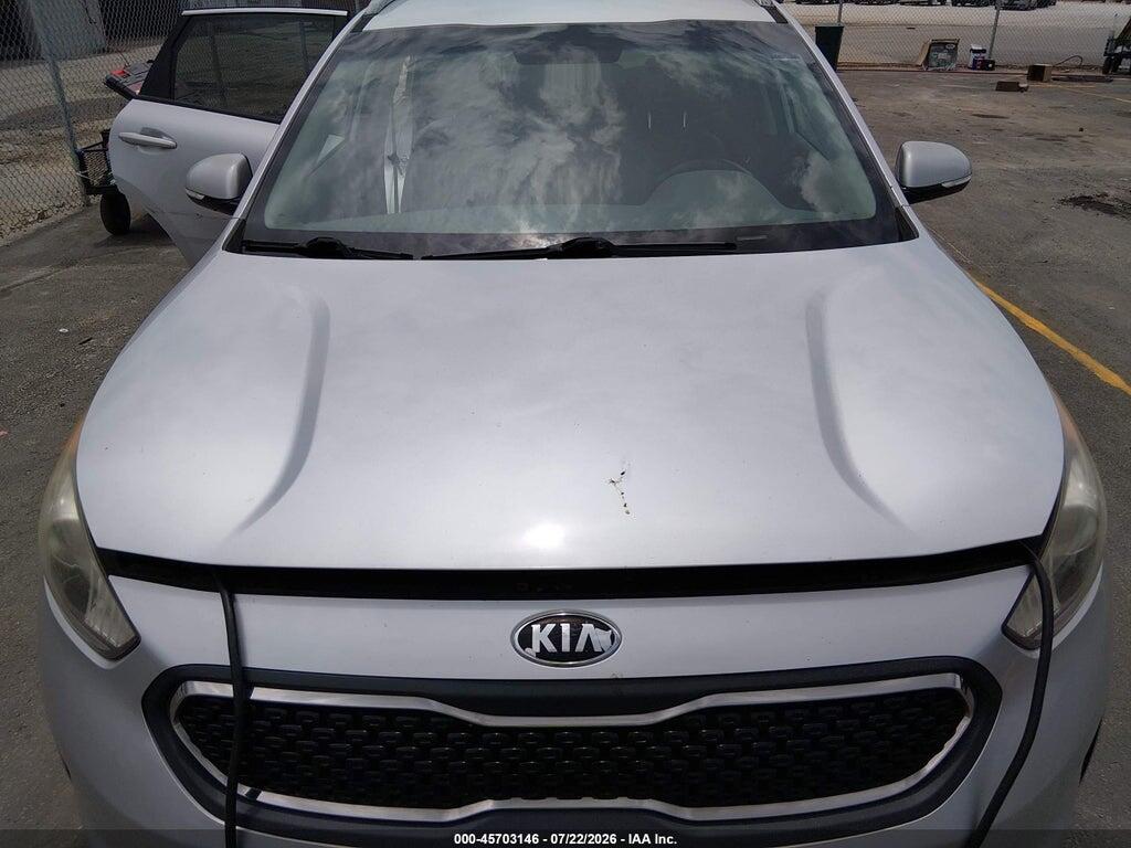 KNDCC3LC5H5037281 2017 KIA NIRO photo no. 12