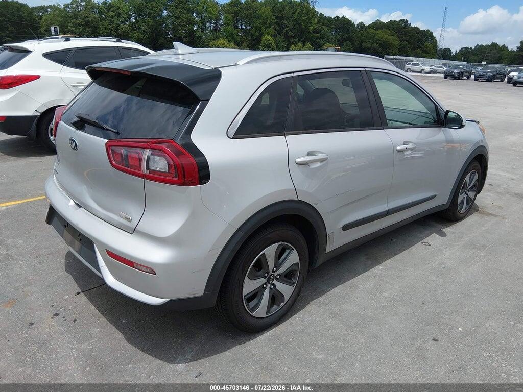KNDCC3LC5H5037281 2017 KIA NIRO photo no. 4