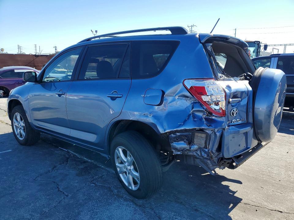 2T3ZF4DV7CW113172 2012 TOYOTA RAV4 photo no. 2