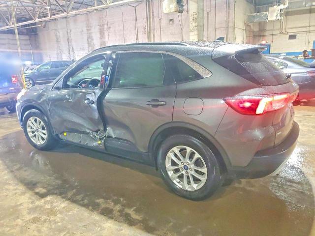 2020 FORD ESCAPE SE — Фото 2 из 13