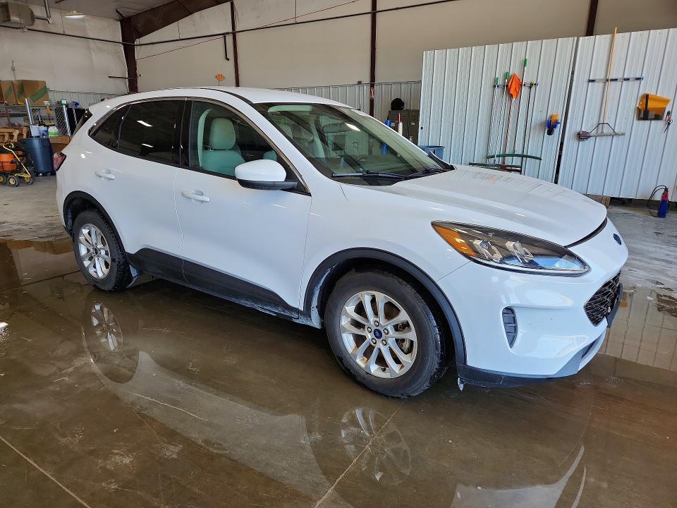 2020 FORD ESCAPE SE — Фото 4 из 12