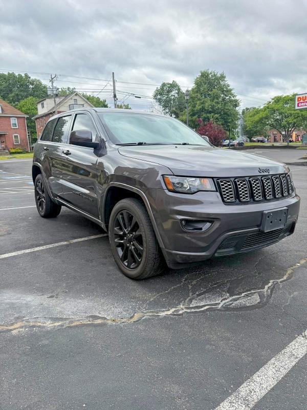 2018 JEEP GRAND CHEROKEE LAREDO — Фото 4 из 13