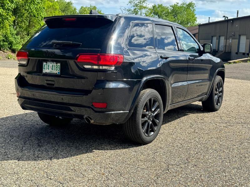 2018 JEEP GRAND CHEROKEE LAREDO — Фото 4 из 10