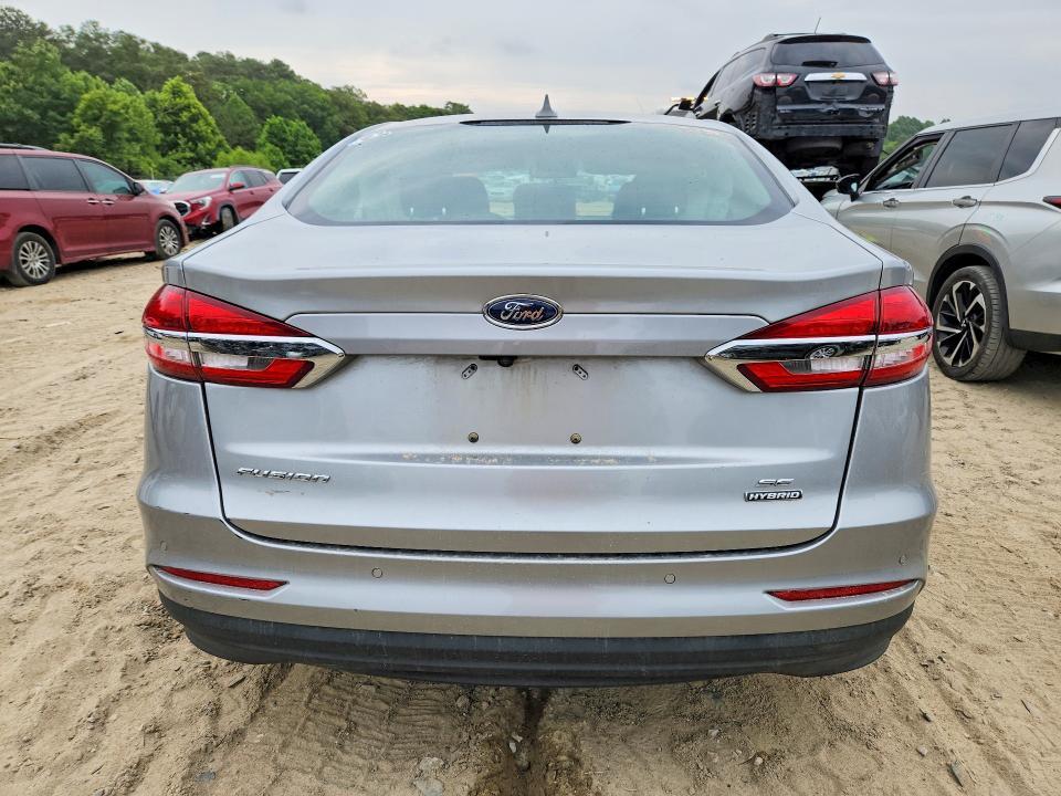 2020 FORD FUSION SE — Фото 6 из 12