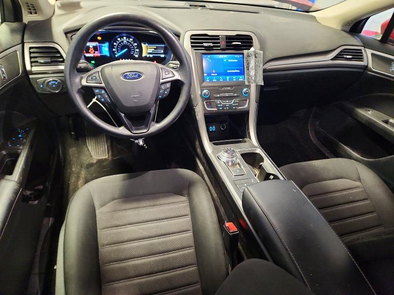 2020 FORD FUSION SE — Фото 8 из 13