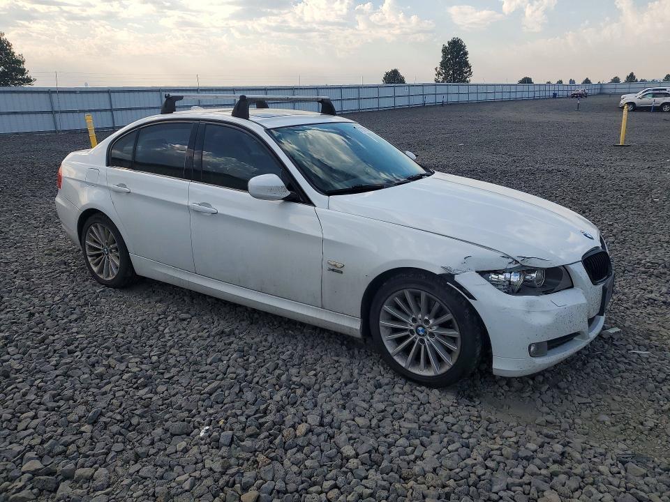 WBAPK5G55BNN26456 2011 BMW 328 photo no. 4