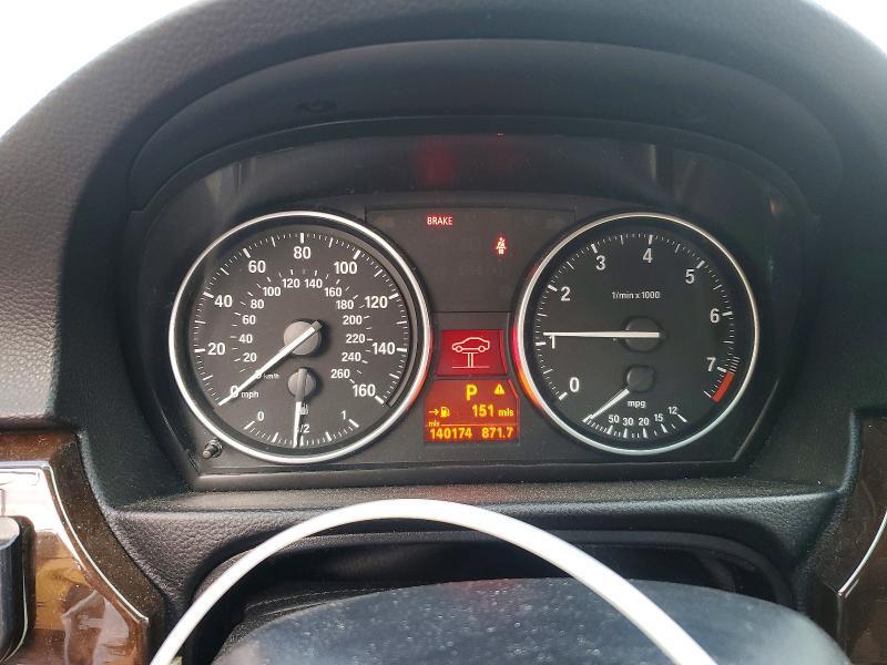 WBAPK5G55BNN26456 2011 BMW 328 photo no. 9