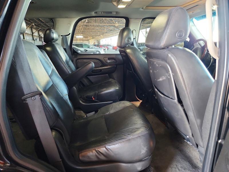 1GYEC63818R202753 2008 CADILLAC ESCALADE photo no. 11