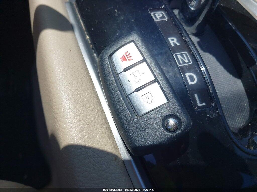 KNMAT2MV3FP562827 2015 NISSAN ROGUE photo no. 11