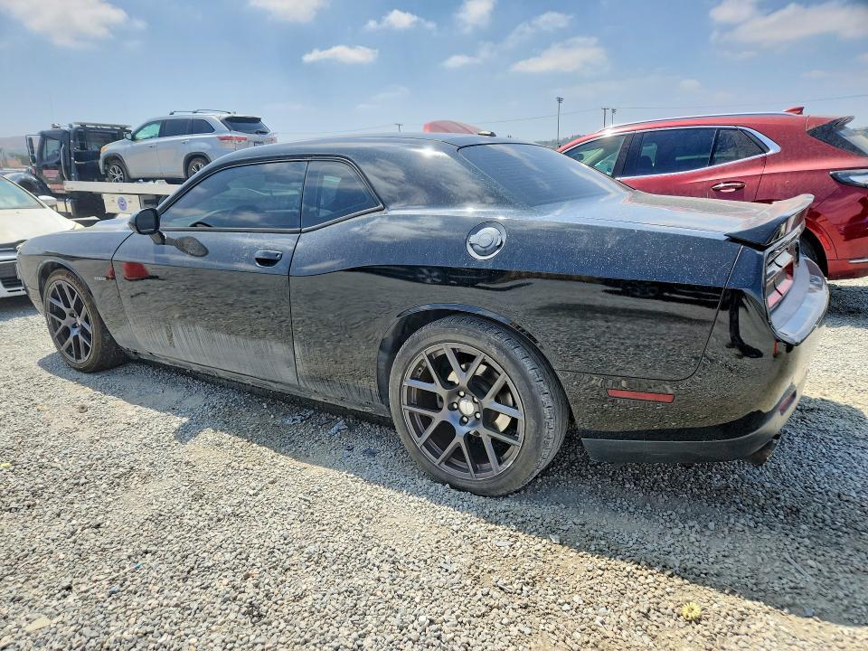 2C3CDZAT4FH833193 2015 DODGE CHALLENGER photo no. 2