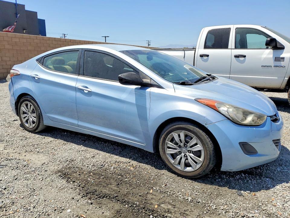 KMHDH4AE1BU109540 2011 HYUNDAI ELANTRA photo no. 4