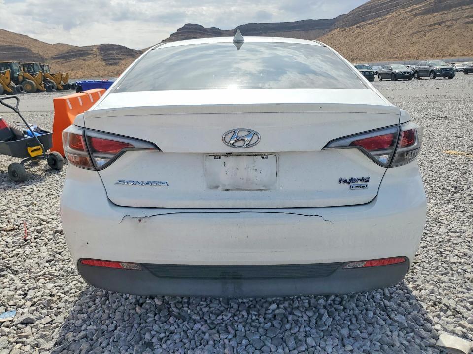 2017 HYUNDAI SONATA HYBRID LIMITED — Фото 6 из 12