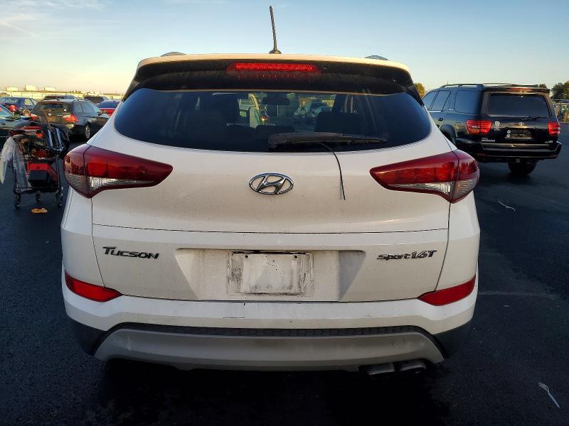 KM8J33A29HU470105 2017 HYUNDAI TUCSON photo no. 6