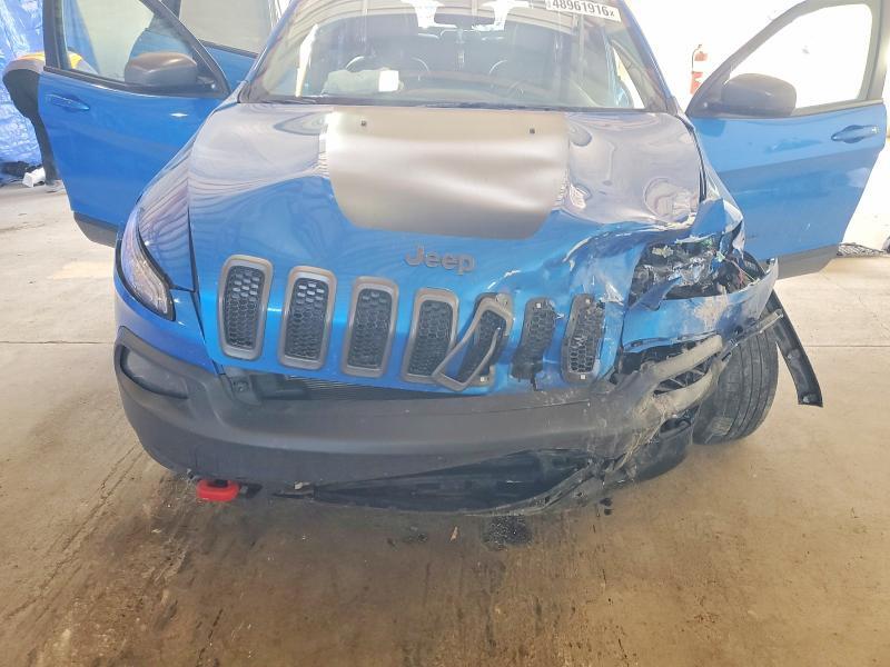 2018 JEEP CHEROKEE TRAILHAWK — Фото 12 из 13