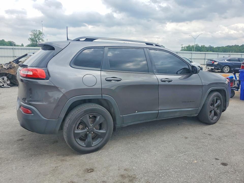 2018 JEEP CHEROKEE LATITUDE — Фото 3 из 13