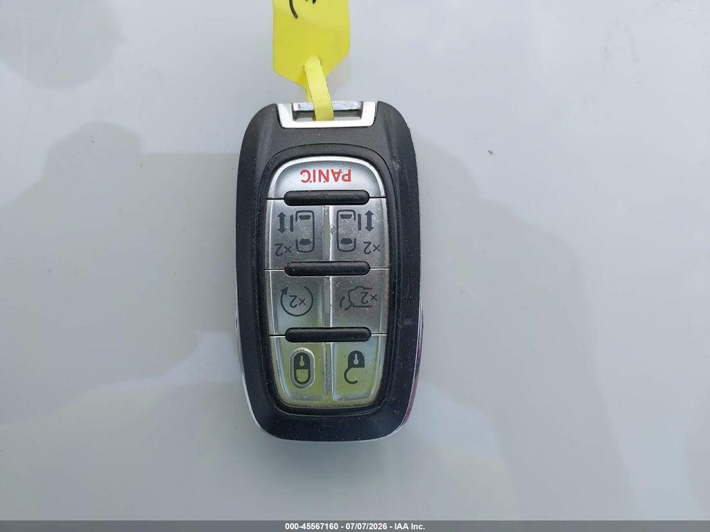2C4RC1DG2MR532714 2021 CHRYSLER VOYAGER photo no. 11