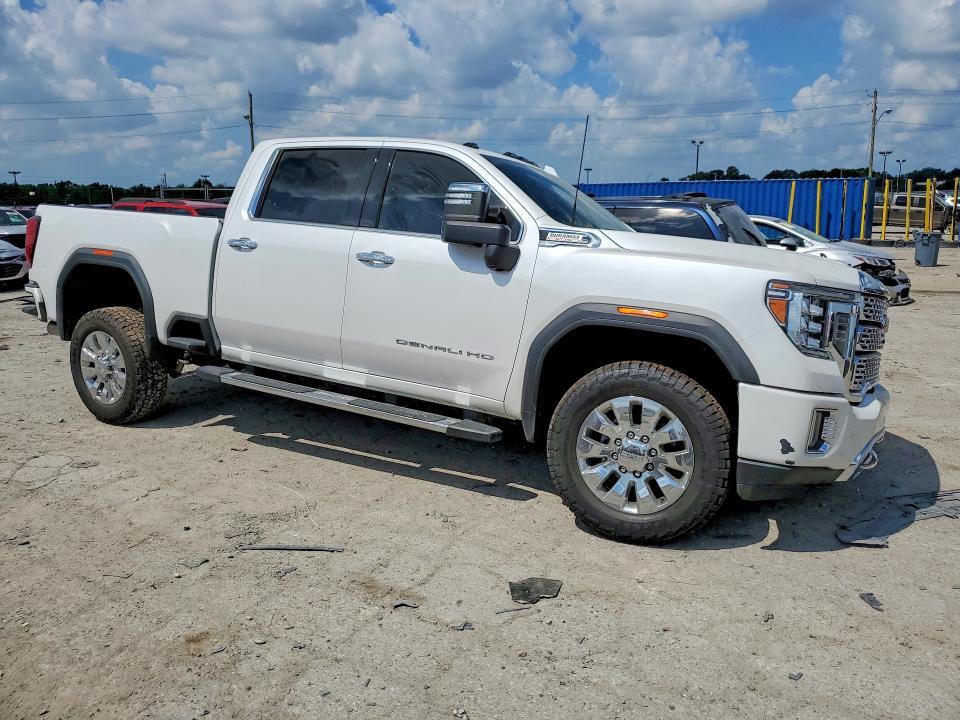 2020 GMC SIERRA K2500 DENALI — Фото 4 из 12