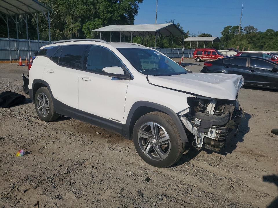 2020 GMC TERRAIN SLT — Фото 4 из 14