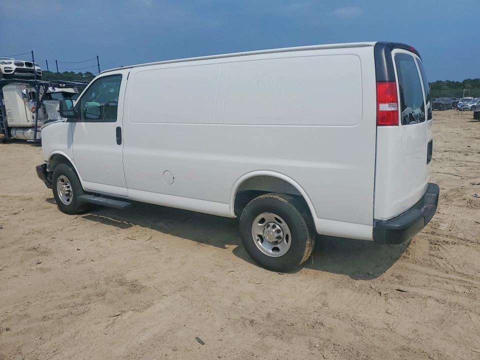 1GCWGAFP6S1187533 2025 CHEVROLET EXPRESS G2500 photo no. 2
