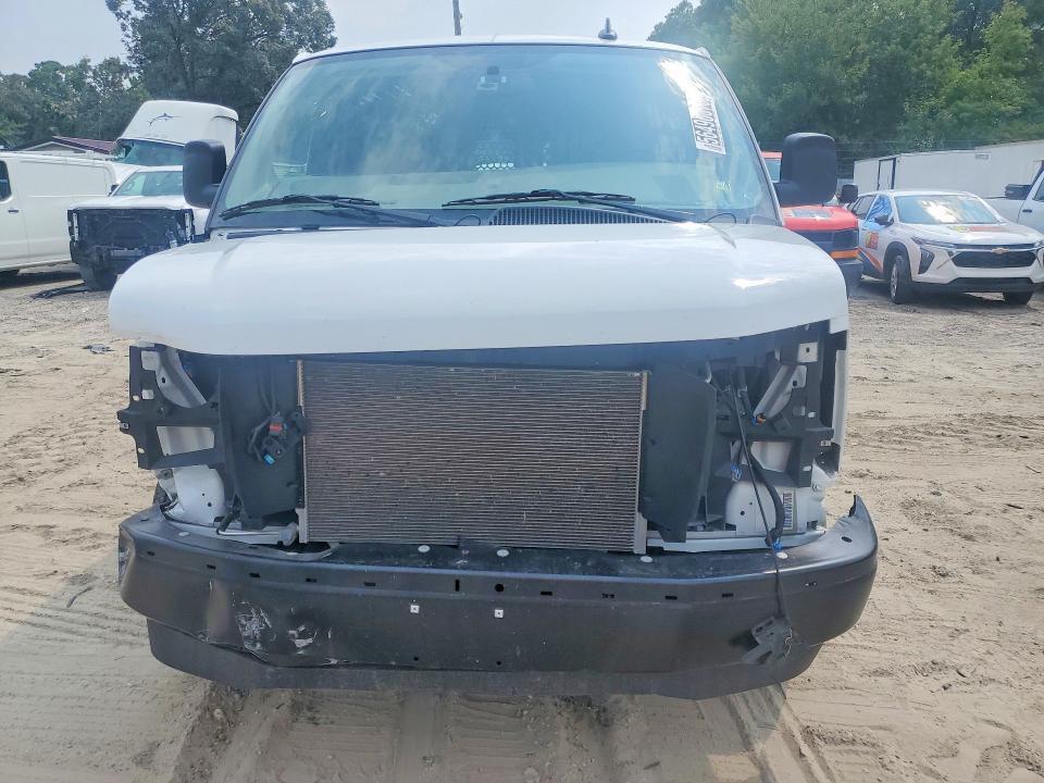 1GCWGAFP6S1187533 2025 CHEVROLET EXPRESS G2500 photo no. 5