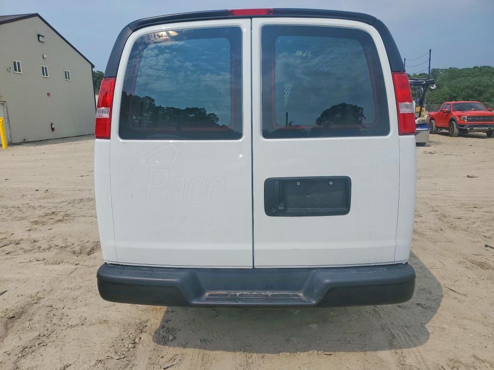 1GCWGAFP6S1187533 2025 CHEVROLET EXPRESS G2500 photo no. 6