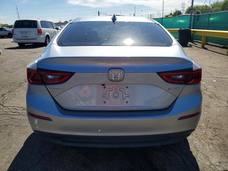 2020 HONDA INSIGHT EX — Фото 6 из 12