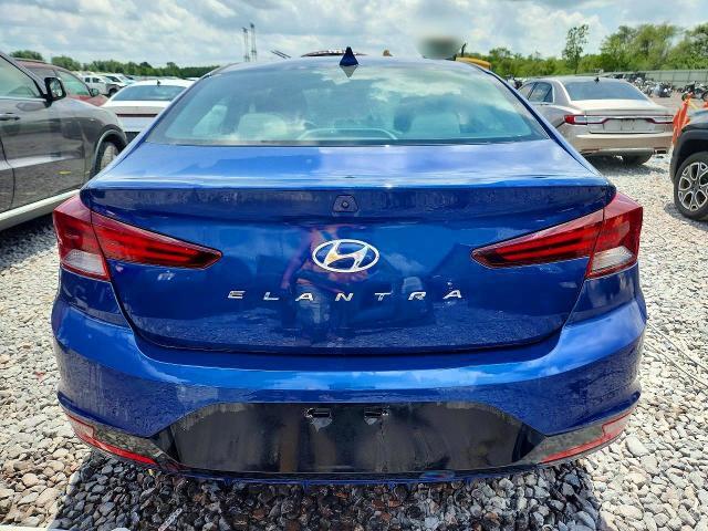 2020 HYUNDAI ELANTRA SEL — Фото 6 из 12