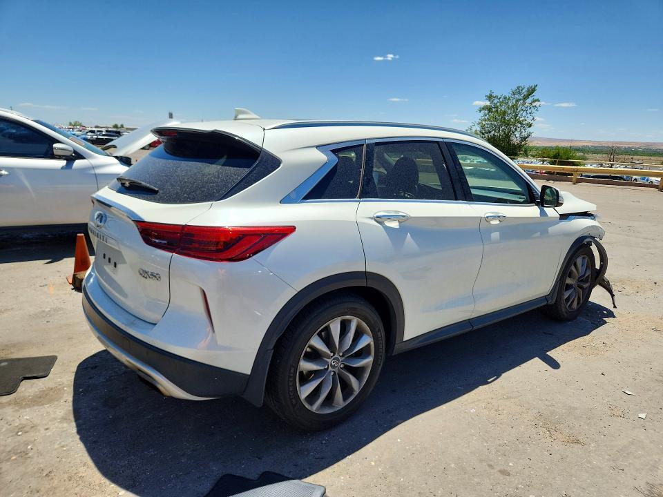 2020 INFINITI QX50 LUXE — Фото 3 из 13