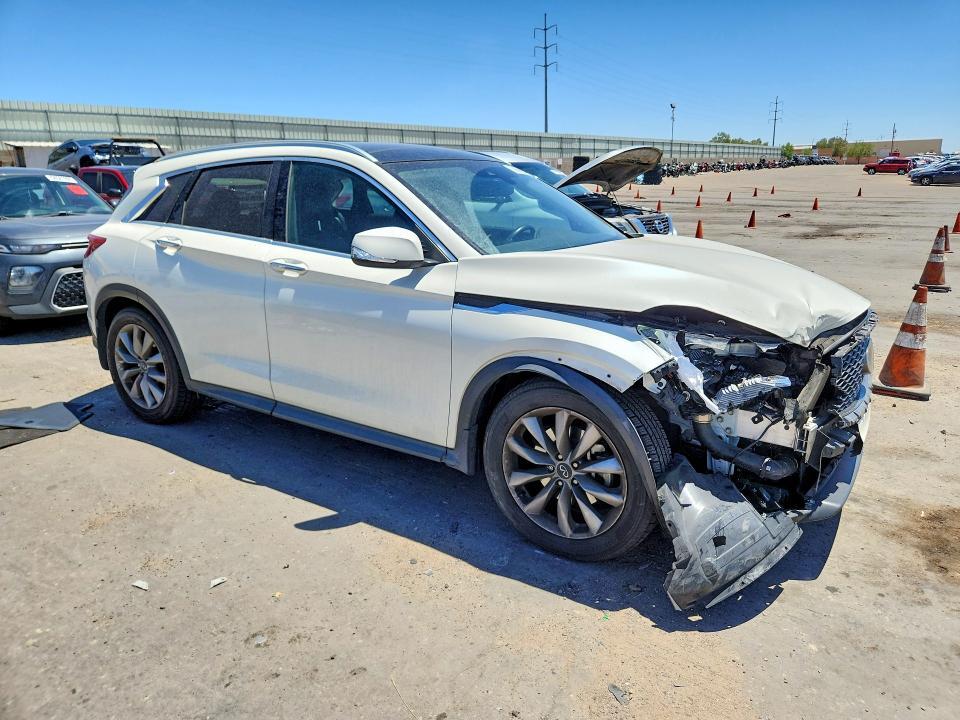 2020 INFINITI QX50 LUXE — Фото 4 из 13