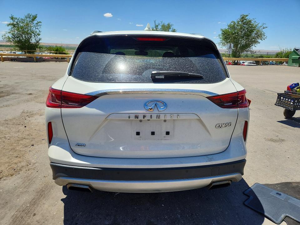 2020 INFINITI QX50 LUXE — Фото 6 из 13