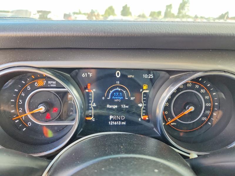 2020 JEEP WRANGLER UNLIMITED SAHARA — Фото 9 из 13