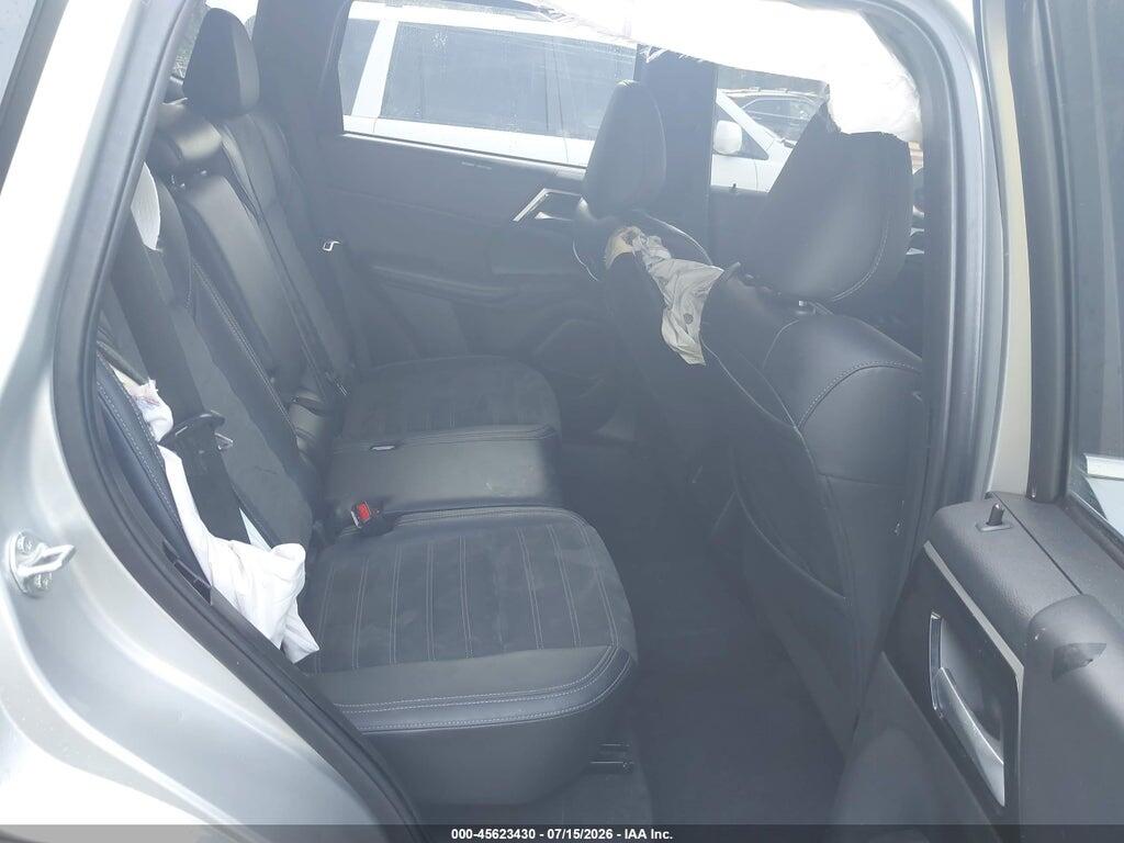 JA4J4VA84RZ021026 2024 MITSUBISHI OUTLANDER photo no. 8
