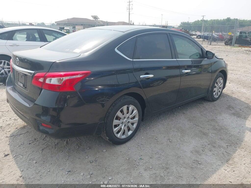 3N1AB7AP5HY339425 2017 NISSAN SENTRA photo no. 4