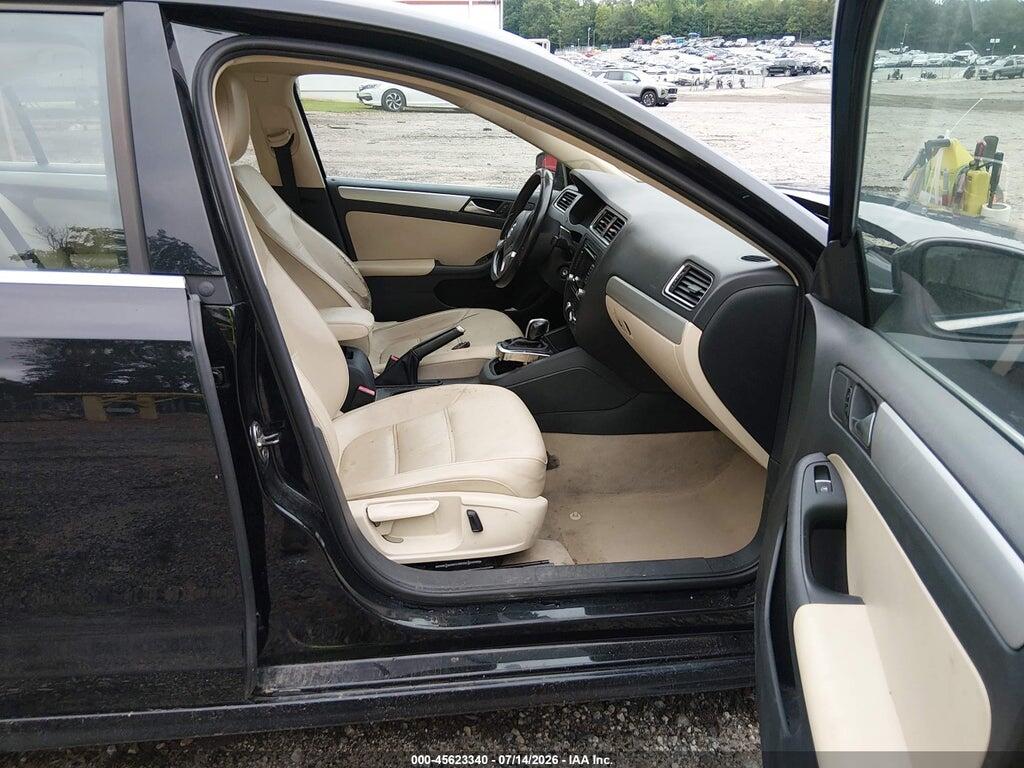 3VWDX7AJXDM378937 2013 VOLKSWAGEN JETTA photo no. 5