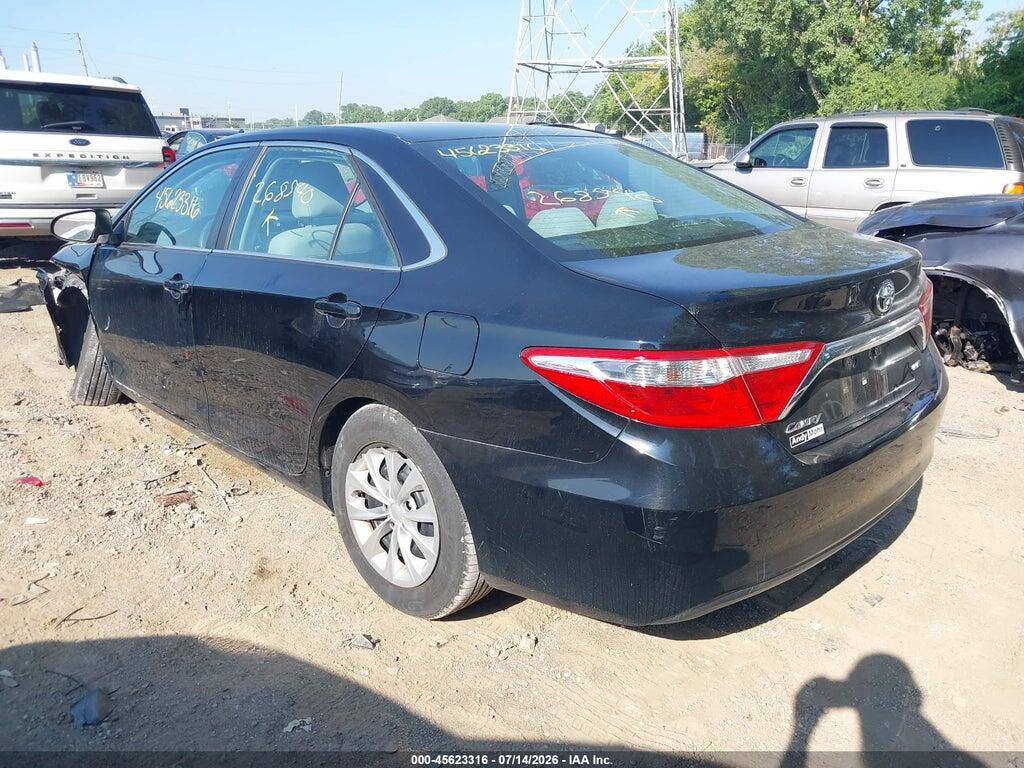 4T1BF1FK2HU268540 2017 TOYOTA CAMRY photo no. 3