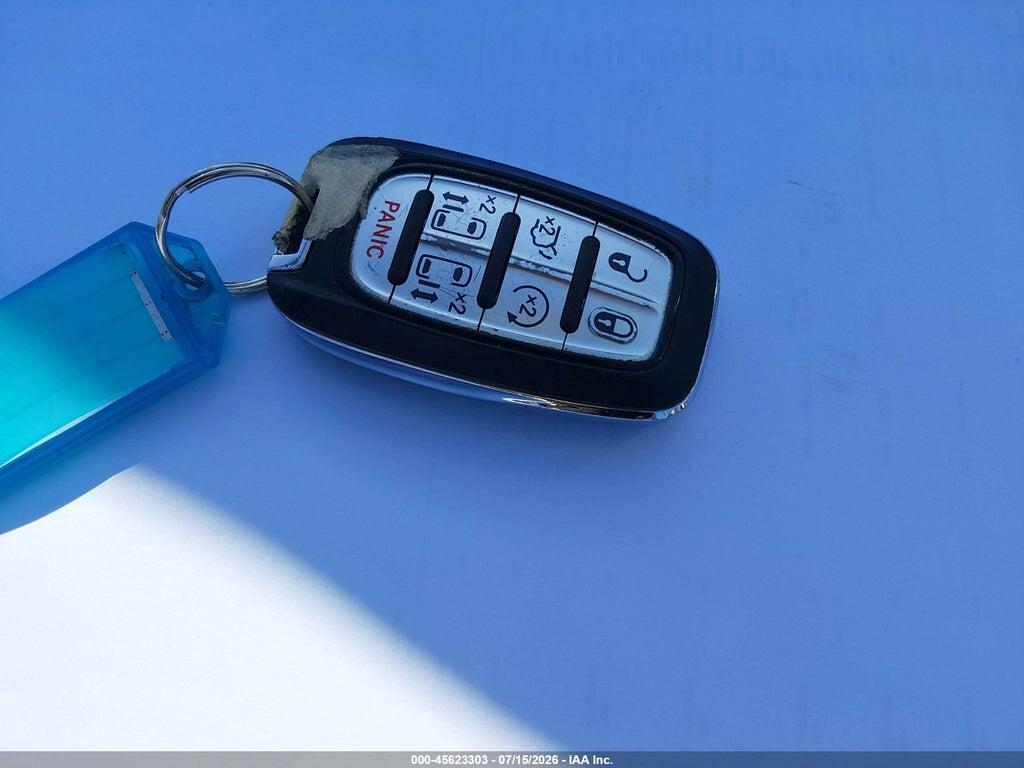 2C4RC1DG3MR506042 2021 CHRYSLER VOYAGER photo no. 11