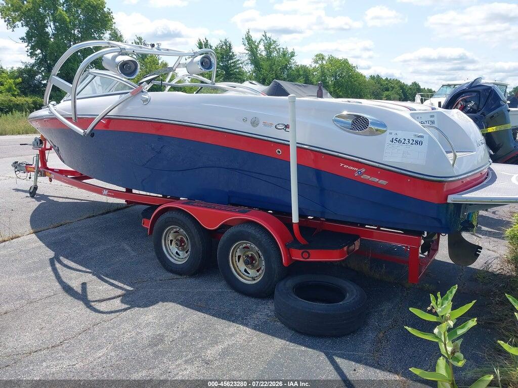 00000CTC88019J708 2008 CORRECT CRAFT RUNABOUT photo no. 3
