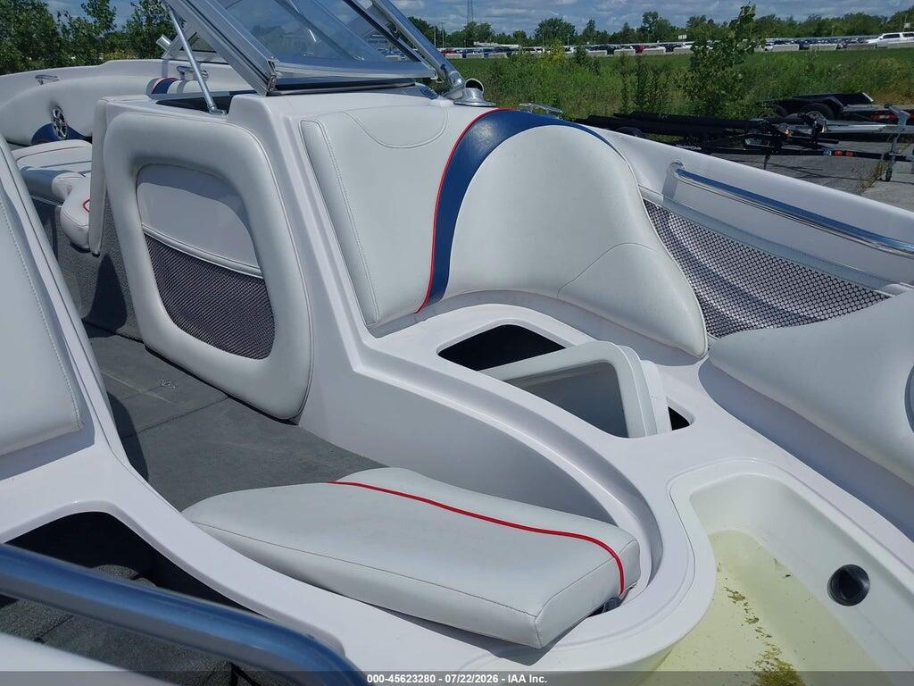 00000CTC88019J708 2008 CORRECT CRAFT RUNABOUT photo no. 5