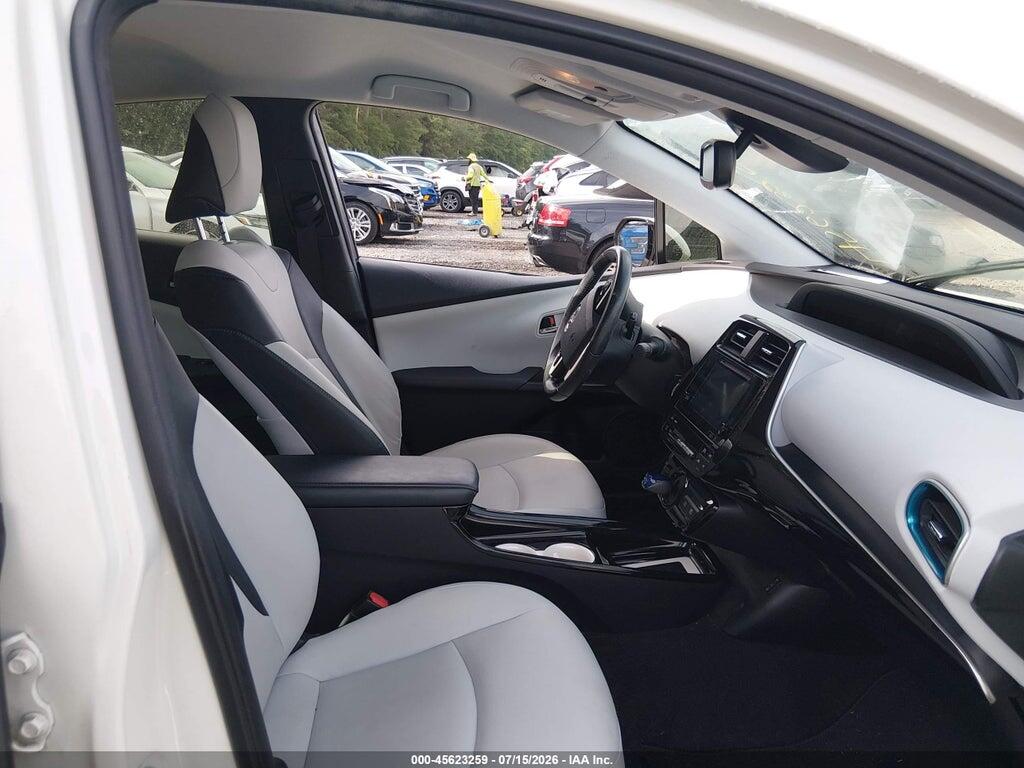 JTDKARFUXH3054212 2017 TOYOTA PRIUS photo no. 5