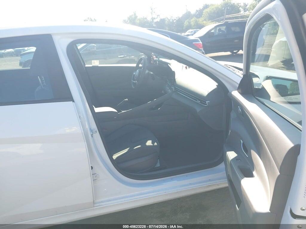 KMHLM4DGXRU819681 2024 HYUNDAI ELANTRA photo no. 5