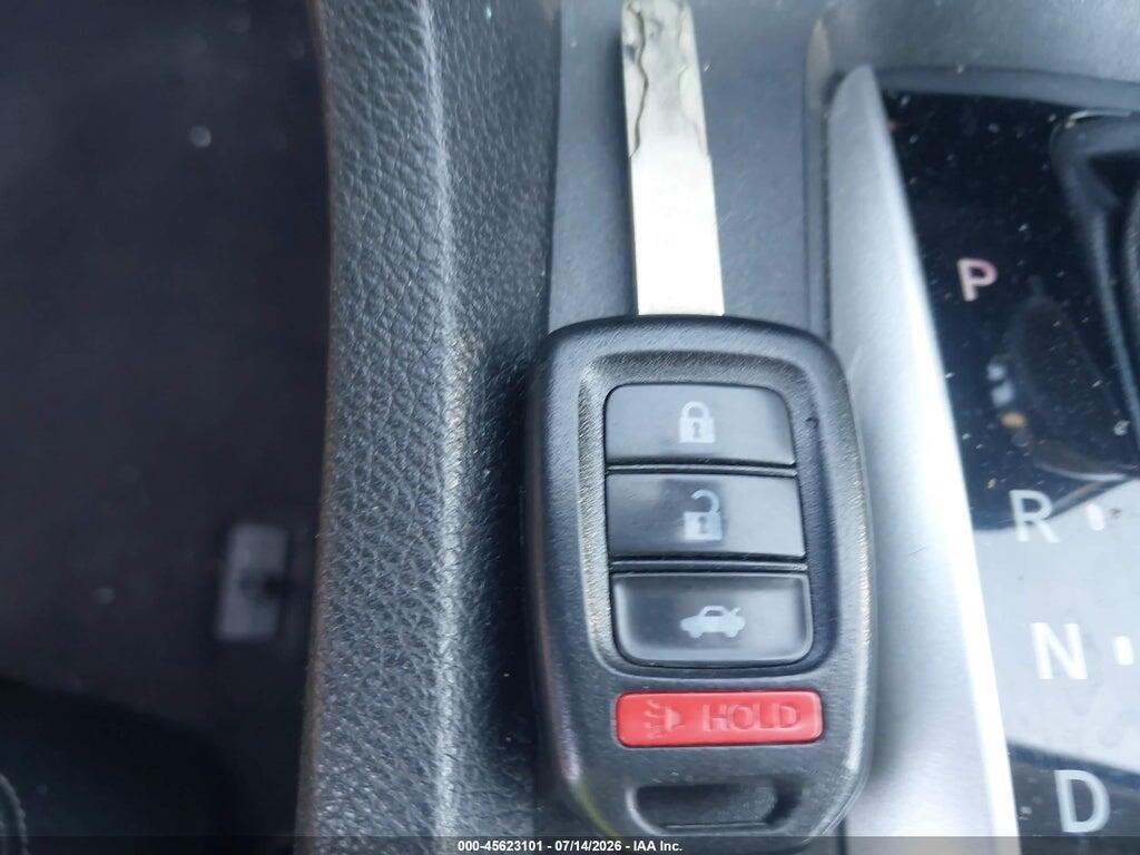 19XFC2F59HE056733 2017 HONDA CIVIC photo no. 11
