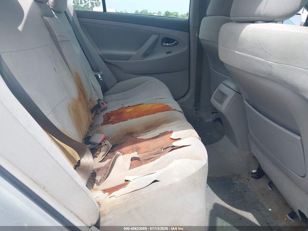 4T1BF3EK4BU776187 2011 TOYOTA CAMRY photo no. 8