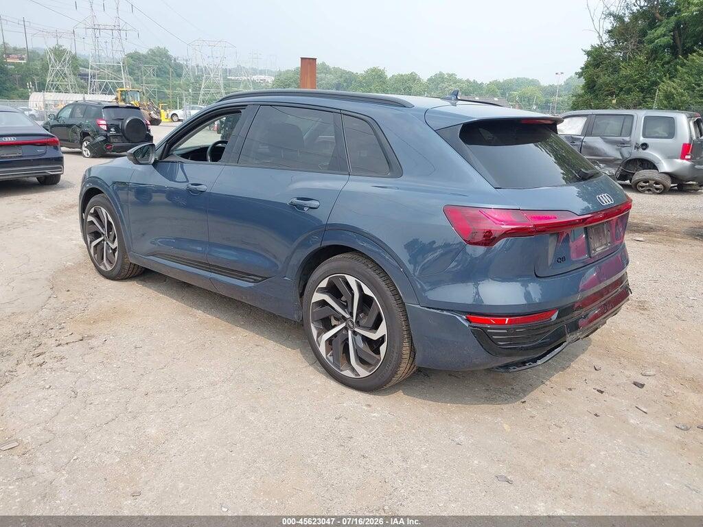 WA15AAGE7RB010451 2024 AUDI Q8 E-TRON photo no. 3
