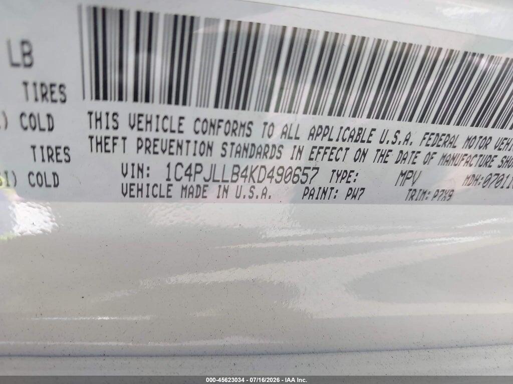 1C4PJLLB4KD490657 2019 JEEP CHEROKEE photo no. 9