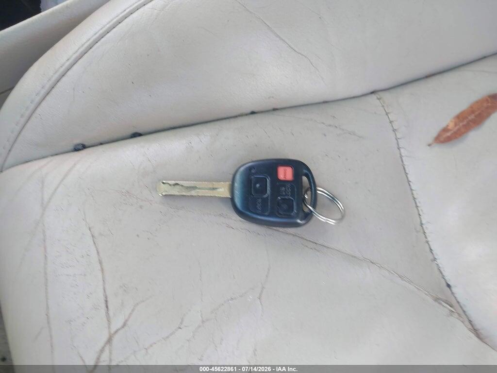 2T2GA31U65C035844 2005 LEXUS RX 330 photo no. 11