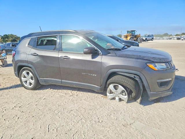 2018 JEEP COMPASS LATITUDE — Фото 4 из 13