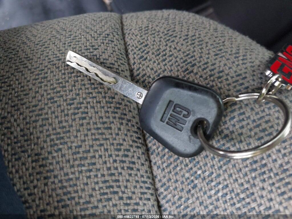 1GTW7AFF4H1908304 2017 GMC SAVANA 2500 photo no. 11