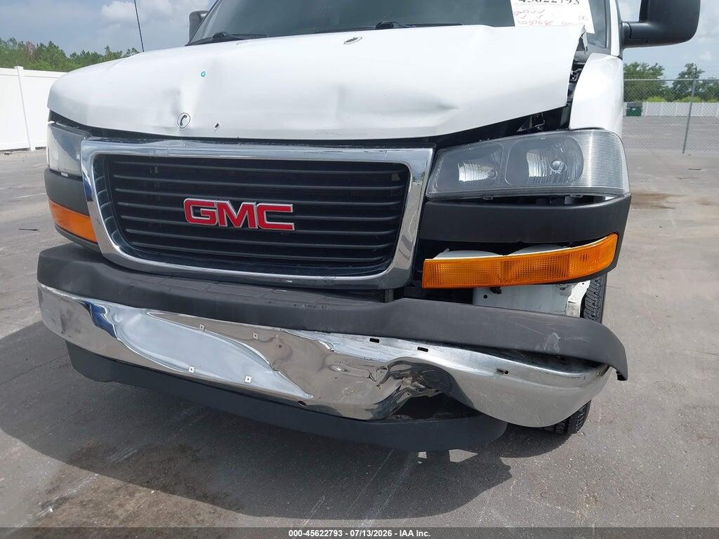 1GTW7AFF4H1908304 2017 GMC SAVANA 2500 photo no. 6